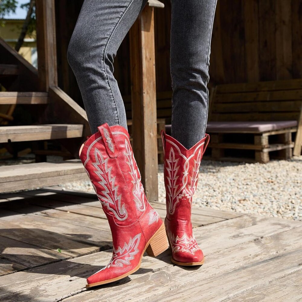 🆕Women Deep Red Faux Leather Wood Grain Embroidered Chunky Heel Cowgirl Boots - Picture 5 of 8